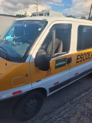 PEUGEOT BOXER 2.3 HDI 330 PASSAGEIRO 16 LUGARES 8V DIESEL 3P MANUAL